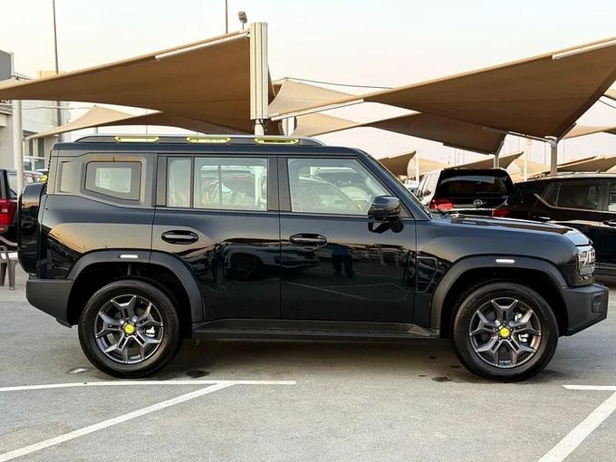 Новый Jetour T2, 2.0 л, 2025 в Шардже от Istanbul Elite Used Cars Черный цвет. Китайская | AUTO.AE