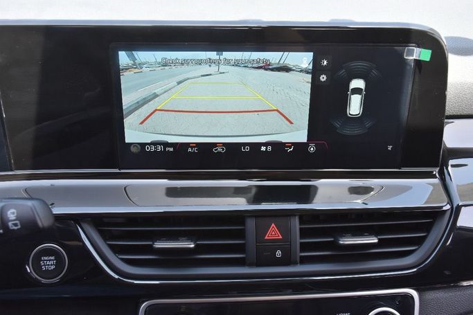 جديدة Kia Seltos أنا شد الوجه, 1.6 l, 2025 في في الشارقة من Alfaris Used Cars، اللون أبيض.  | AUTO.AE
