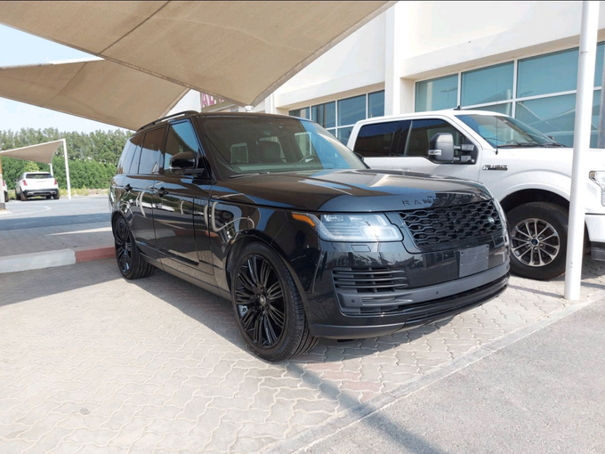 Подержанный Land Rover Range Rover Evoque II, 1.5 л, 2019 в Шардже от MK Cars Черный цвет. Американская | AUTO.AE