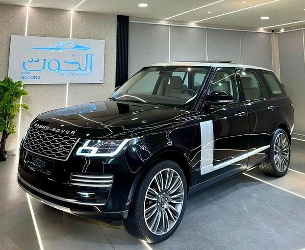 Used Land Rover Range Rover Long IV, 5.0 l, 2016 in Sharjah by Ayoon Alhoot Motors, Black color. GCC Specs | AUTO.AE