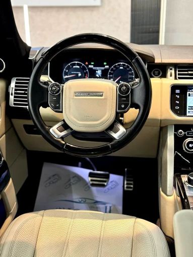 Used Land Rover Range Rover IV, 5.0 l, 2015 in Sharjah by Ayoon Alhoot Motors, Golden color. GCC Specs | AUTO.AE