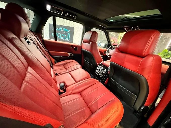 Used Land Rover Range Rover IV, 5.0 l, 2016 in Sharjah by Ayoon Alhoot Motors, Black color. GCC Specs | AUTO.AE
