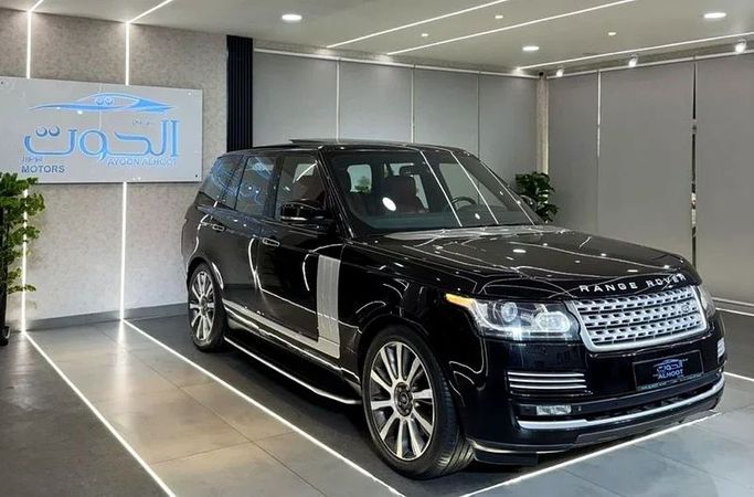 Used Land Rover Range Rover IV, 5.0 l, 2016 in Sharjah by Ayoon Alhoot Motors, Black color. GCC Specs | AUTO.AE