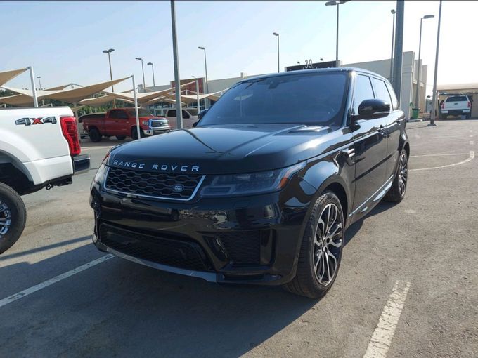 Подержанный Land Rover Range Rover IV Рестайлинг, 3.0 л, 2019 в Шардже от MK Cars Черный цвет. Американская | AUTO.AE