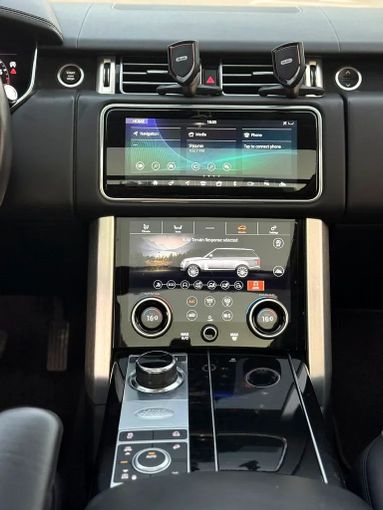 Подержанный Land Rover Range Rover P525 IV Рестайлинг, 5.0 л, 2021 в Шардже от Istanbul Elite Used Cars Белый цвет. Канадская | AUTO.AE