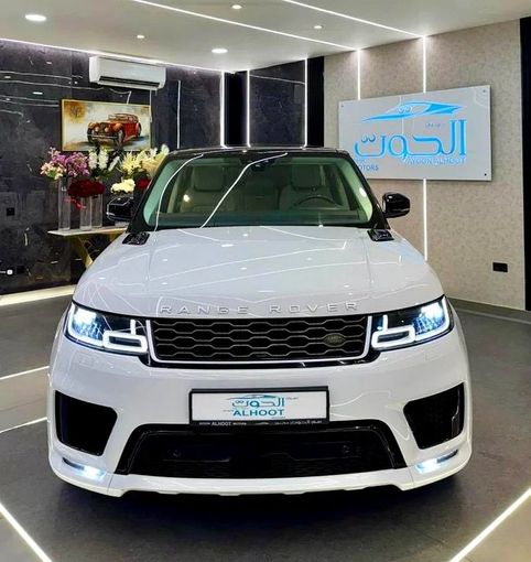 Подержанный Land Rover Range Rover Sport II Рестайлинг, 3.0 л, 2019 в Шардже от Ayoon Alhoot Motors Белый цвет. GCC | AUTO.AE