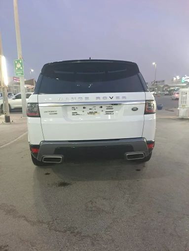 Used Land Rover Range Rover Sport II Facelift, 3.0 l, 2019 in Sharjah by Imad Younis Almani used Cars, White color. American Specs | AUTO.AE