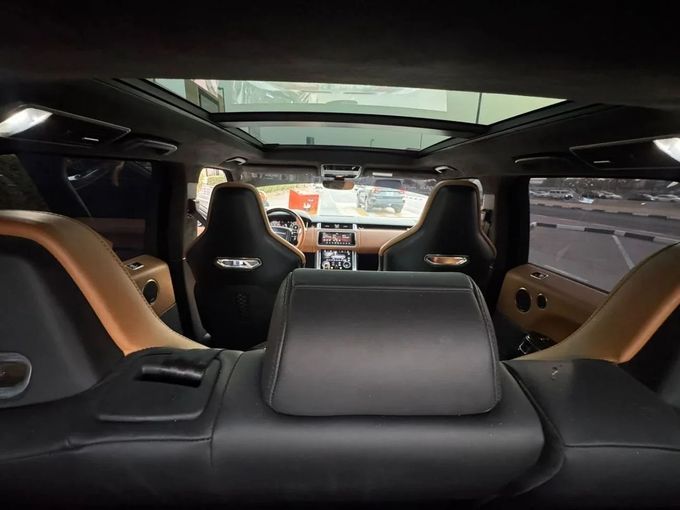 Used Land Rover Range Rover Sport SVR II Facelift, 5.0 l, 2019 in Sharjah by Nour Alnukhba Motors, White color. GCC Specs | AUTO.AE