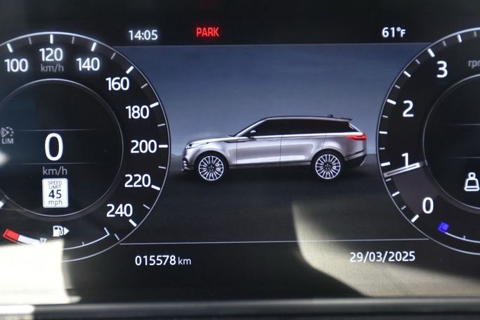 مستعملة Land Rover Range Rover Velar P250 I, 2.0 l, 2020 في في الشارقة من Alfaris Used Cars، اللون أبيض.  | AUTO.AE