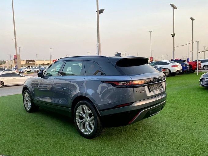 Used Land Rover Range Rover Velar P250 I, 2.0 l, 2019 in Sharjah by Ahmad alkhodari Motors, Silver color. GCC Specs | AUTO.AE