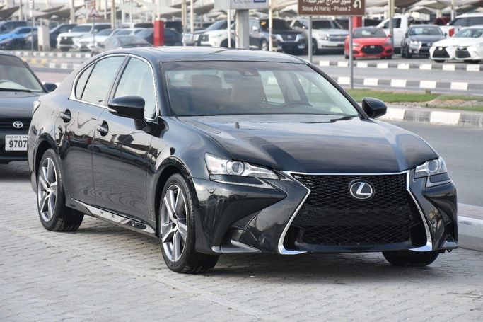 Подержанный Lexus GS 350 IV Рестайлинг, 3.5 л, 2018 в Шардже от Alfaris Used Cars Черный цвет.  | AUTO.AE