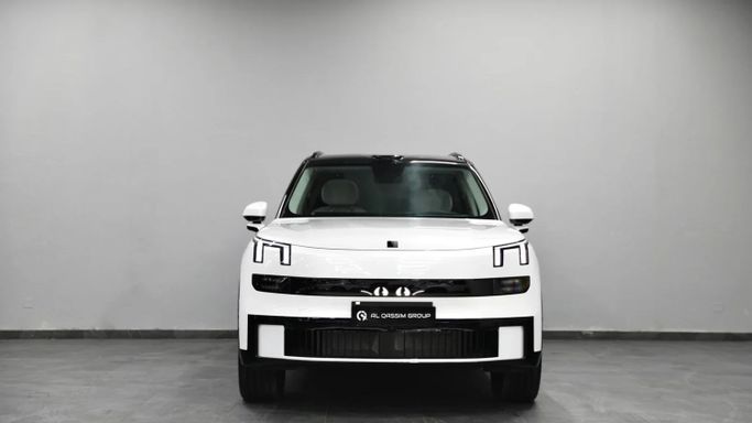 Новый Lynk & Co 900, 2.0 л, 2025 в Шардже от Al Qassem Cars Trading Белый цвет. Other | AUTO.AE
