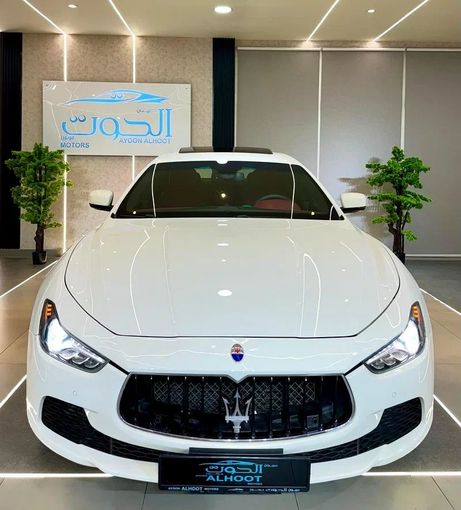 Used Maserati Ghibli S Q4 III Facelift, 3.0 l, 2016 in Sharjah by Ayoon Alhoot Motors, White color. GCC Specs | AUTO.AE