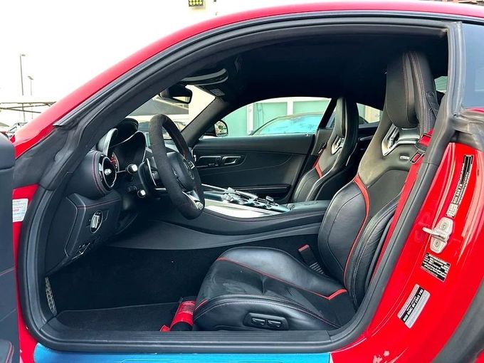 Used Mercedes-Benz AMG GT S I, 4.0 l, 2016 in Sharjah by Ahmad alkhodari Motors, Red color. GCC Specs | AUTO.AE