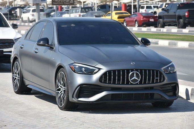 Подержанный Mercedes-Benz C-Class AMG 43 AMG V (W206), 2.0 л, 2023 в Шардже от Alfaris Used Cars Другой цвет цвет.  | AUTO.AE