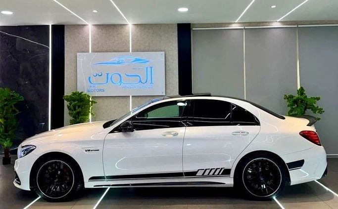 Used Mercedes-Benz C-Class AMG 63 AMG S IV (W205), 4.0 l, 2017 in Sharjah by Ayoon Alhoot Motors, White color. GCC Specs | AUTO.AE