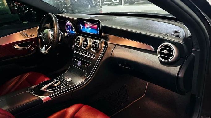 New Mercedes-Benz C-Class 200 IV (W205) Facelift, 2.0 l, 2020 in Sharjah by Imad Younis Almani used Cars, Black color. GCC Specs | AUTO.AE