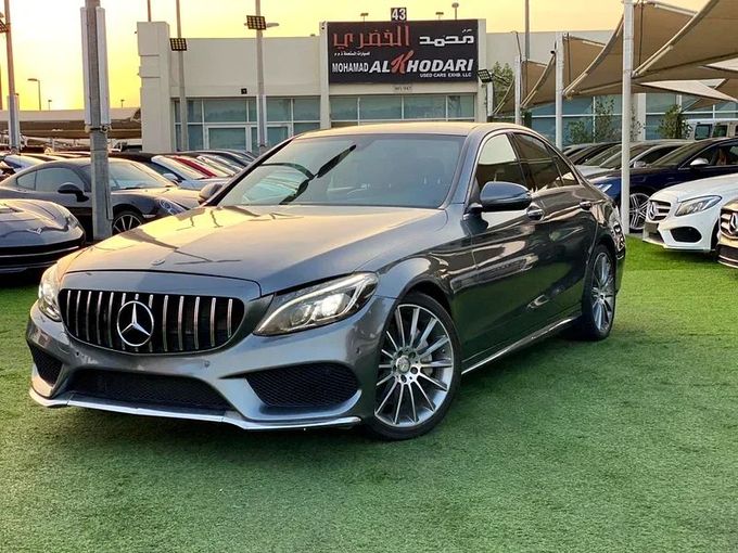 Used Mercedes-Benz C-Class 300 IV (W205), 2.0 l, 2017 in Sharjah by Ahmad alkhodari Motors, Grey color. American Specs | AUTO.AE