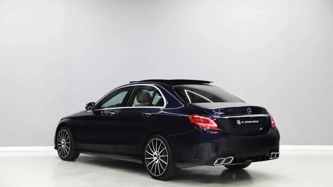 Used Mercedes-Benz C-Class 300 IV (W205) Facelift, 2.0 l, 2020 in Sharjah by Al Qassem Cars Trading, Blue color. American Specs | AUTO.AE