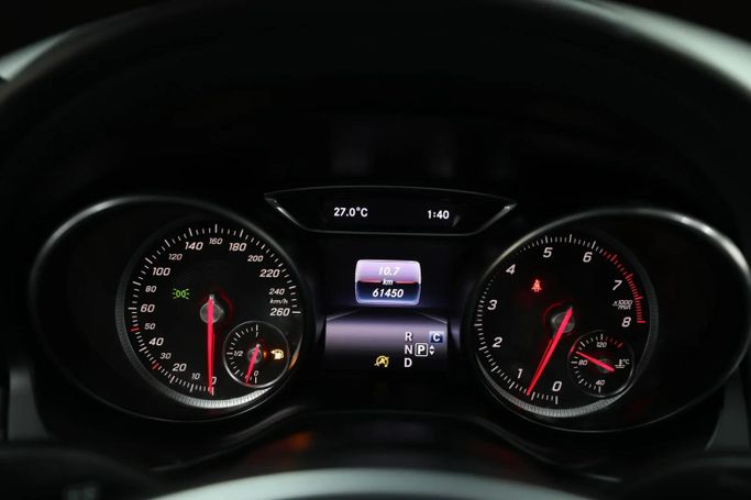 Подержанный Mercedes-Benz CLA 250 I (C117, X117) Рестайлинг, 2.0 л, 2018 в Шардже от Al Qassem Cars Trading Черный цвет. GCC | AUTO.AE