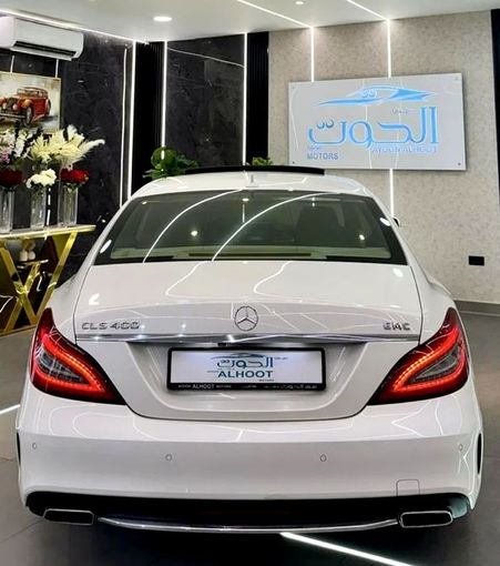 Used Mercedes-Benz CLS 400 II (C218) Facelift, 3.5 l, 2017 in Sharjah by Ayoon Alhoot Motors, White color. GCC Specs | AUTO.AE