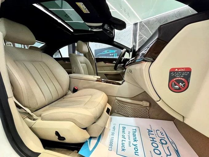 Used Mercedes-Benz CLS 400 II (C218) Facelift, 3.5 l, 2017 in Sharjah by Ayoon Alhoot Motors, White color. GCC Specs | AUTO.AE