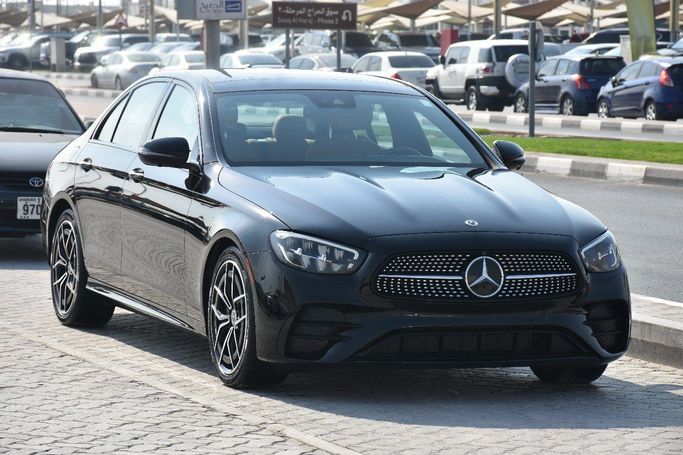 Подержанный Mercedes-Benz E-Class AMG 53 AMG V (W213) Рестайлинг, 3.0 л, 2021 в Шардже от Alfaris Used Cars Черный цвет.  | AUTO.AE