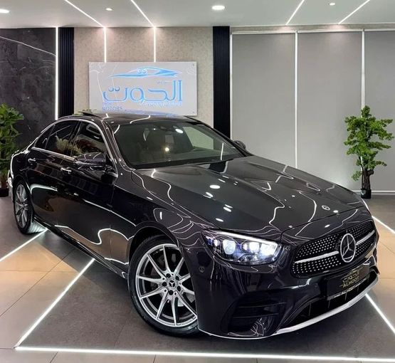 Used Mercedes-Benz E-Class 300 V (W213, S213, C238) Facelift, 2.0 l, 2022 in Sharjah by Ayoon Alhoot Motors, Black color. GCC Specs | AUTO.AE
