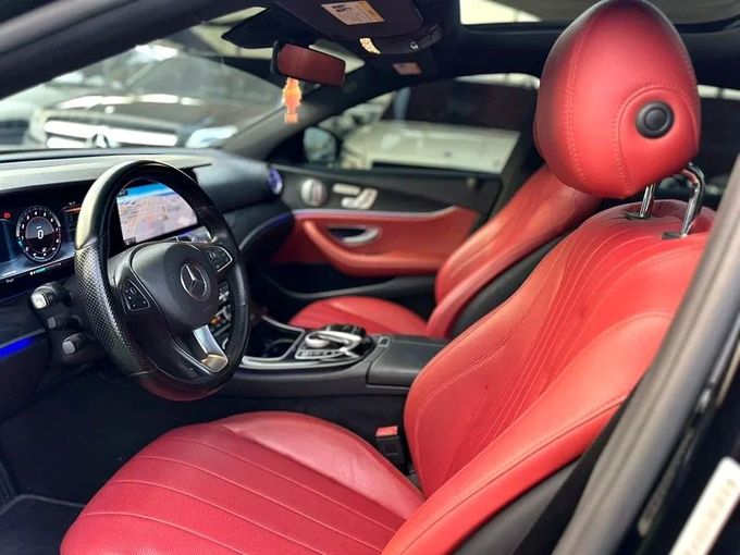 Used Mercedes-Benz E-Class 300 V (W213, S213, C238), 2.0 l, 2017 in Sharjah by Ahmad alkhodari Motors, Black color. European Specs | AUTO.AE