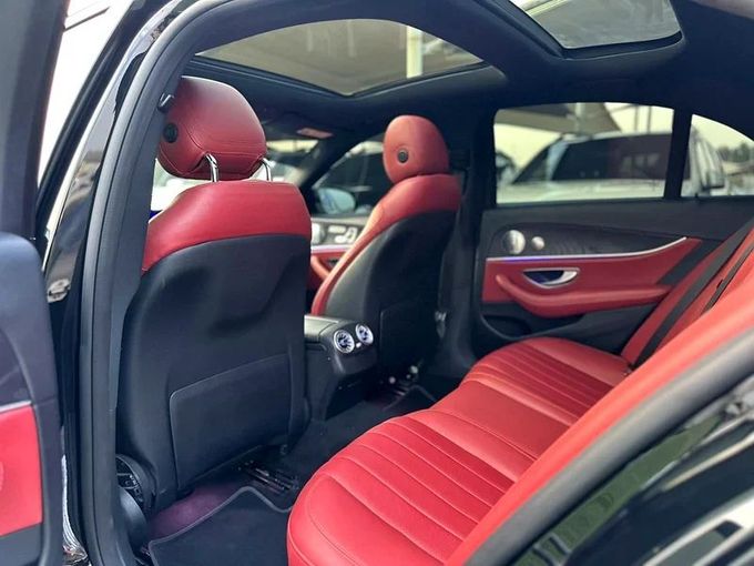Used Mercedes-Benz E-Class 300 V (W213, S213, C238), 2.0 l, 2017 in Sharjah by Ahmad alkhodari Motors, Black color. European Specs | AUTO.AE