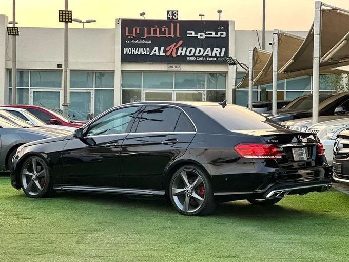 Used Mercedes-Benz E-Class 350 V (W213, S213, C238), 2.0 l, 2016 in Sharjah by Ahmad alkhodari Motors, Black color. American Specs | AUTO.AE