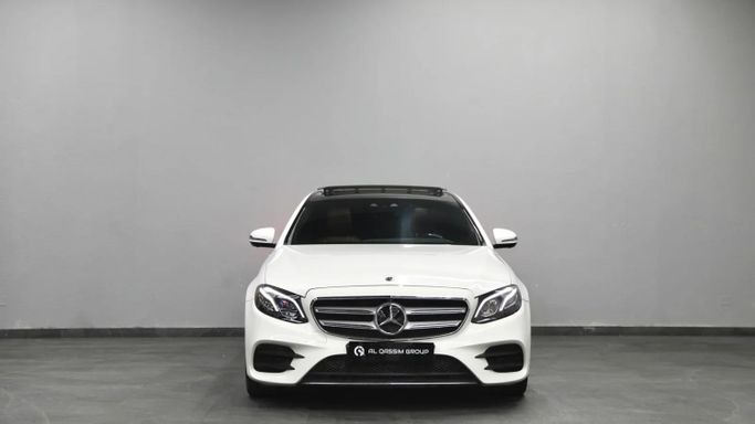 Used Mercedes-Benz E-Class 300 V (W213, S213, C238), 2.0 l, 2018 in Sharjah by Al Qassem Cars Trading, White color. GCC Specs | AUTO.AE