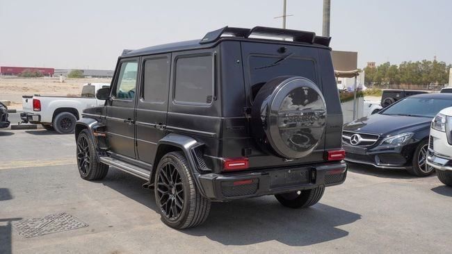 Подержанный Mercedes-Benz G-Class 550 II (W463) Рестайлинг 2, 5.5 л, 2009 в Шардже от Alnujoom Al Malakiah Used Cars Черный цвет. GCC | AUTO.AE
