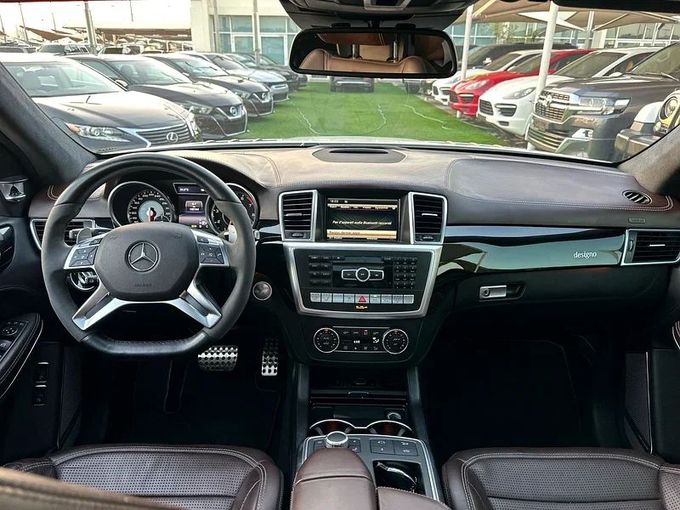 Used Mercedes-Benz GL-Class AMG 63 AMG, 5.5 l, 2016 in Sharjah by Ahmad alkhodari Motors, White color. GCC Specs | AUTO.AE