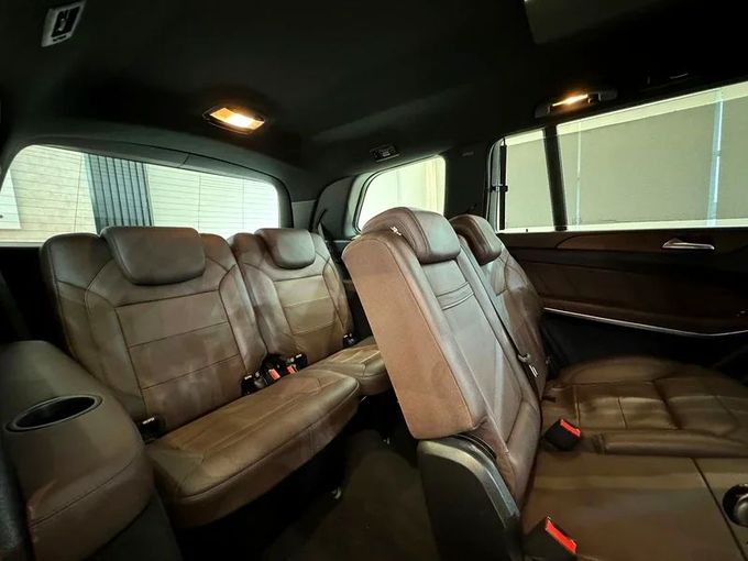 Used Mercedes-Benz GL-Class 500 II (X166), 4.7 l, 2016 in Sharjah by Ayoon Alhoot Motors, Blue color. GCC Specs | AUTO.AE