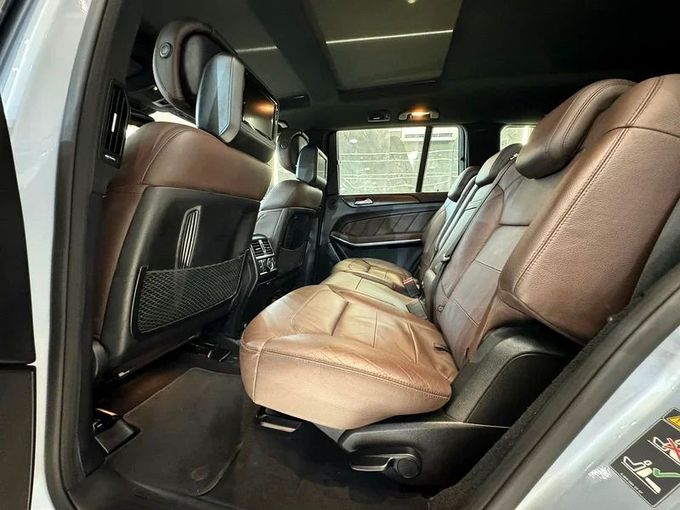 Used Mercedes-Benz GL-Class 500 II (X166), 4.7 l, 2016 in Sharjah by Ayoon Alhoot Motors, Blue color. GCC Specs | AUTO.AE