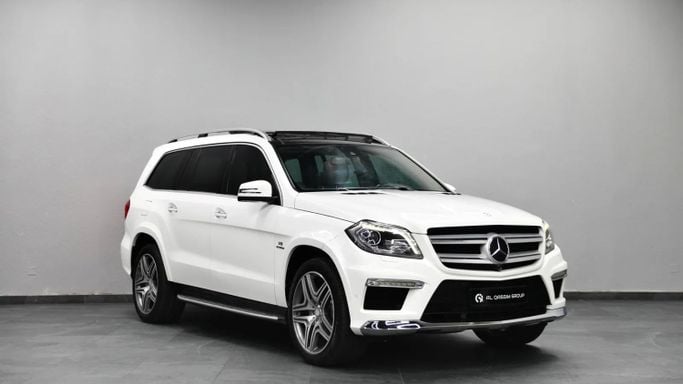 Подержанный Mercedes-Benz GL-Class 500 II (X166), 4.7 л, 2015 в Шардже от Al Qassem Cars Trading Белый цвет. GCC | AUTO.AE