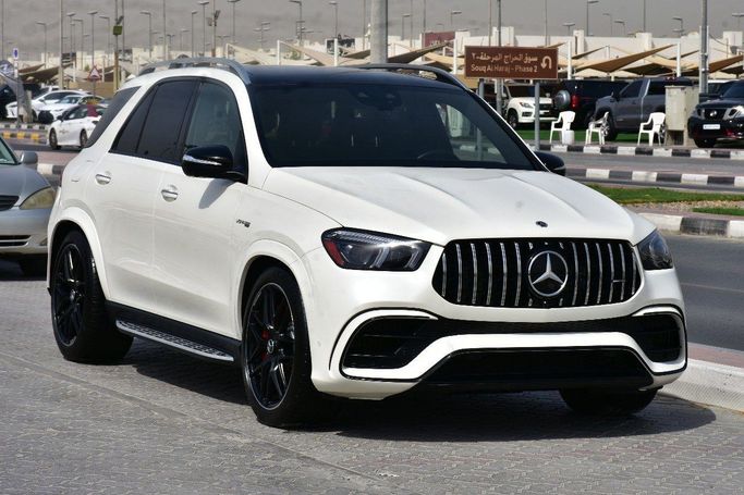 Подержанный Mercedes-Benz GLE AMG 63 AMG S II (V167), 4.0 л, 2021 в Шардже от Alfaris Used Cars Белый цвет.  | AUTO.AE