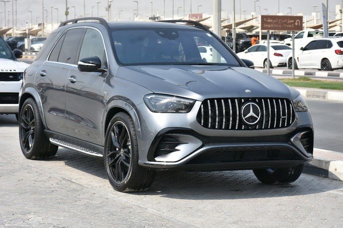 Подержанный Mercedes-Benz GLE 450 II (V167) Рестайлинг, 3.0 л, 2024 в Шардже от Alfaris Used Cars Серый цвет.  | AUTO.AE