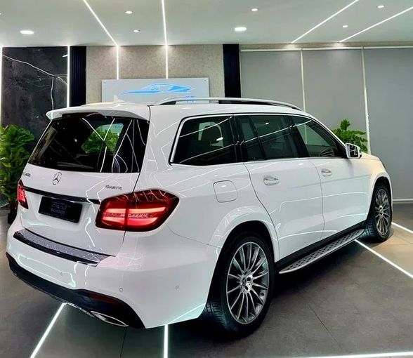 Used Mercedes-Benz GLS 400 II (X167), 2.9 l, 2020 in Sharjah by Ayoon Alhoot Motors, White color. GCC Specs | AUTO.AE