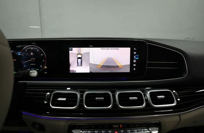 Подержанный Mercedes-Benz GLS 450 II (X167), 3.0 л, 2020 в Шардже от Al Qassem Cars Trading Черный цвет. GCC | AUTO.AE
