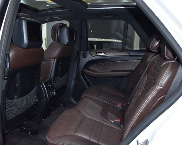 Used Mercedes-Benz M-Class AMG 63 AMG III (W166), 5.5 l, 2015 in Sharjah by Honey Gidosha Used Cars Tr., White color.  | AUTO.AE