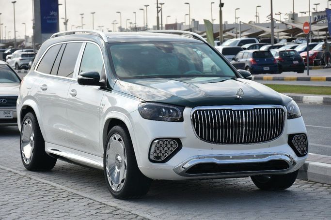 Подержанный Mercedes-Benz Maybach GLS 480 I, 3.0 л, 2022 в Шардже от Alfaris Used Cars Белый цвет.  | AUTO.AE