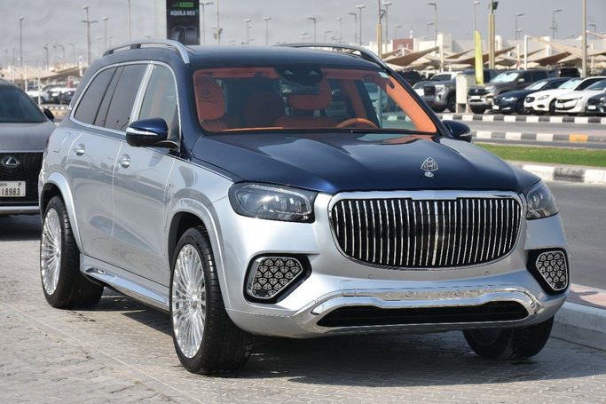 Подержанный Mercedes-Benz Maybach GLS 480 I, 3.0 л, 2022 в Шардже от Alfaris Used Cars Серебристый цвет.  | AUTO.AE