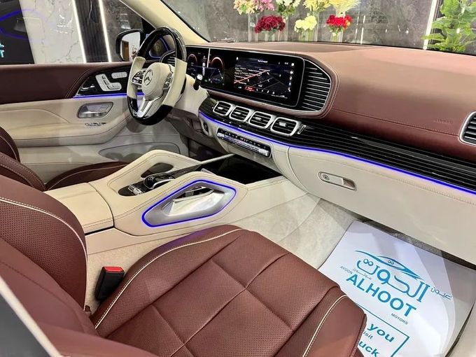 Used Mercedes-Benz Maybach GLS 600 I Facelift, 4.0 l, 2023 in Sharjah by Ayoon Alhoot Motors, Black color. GCC Specs | AUTO.AE