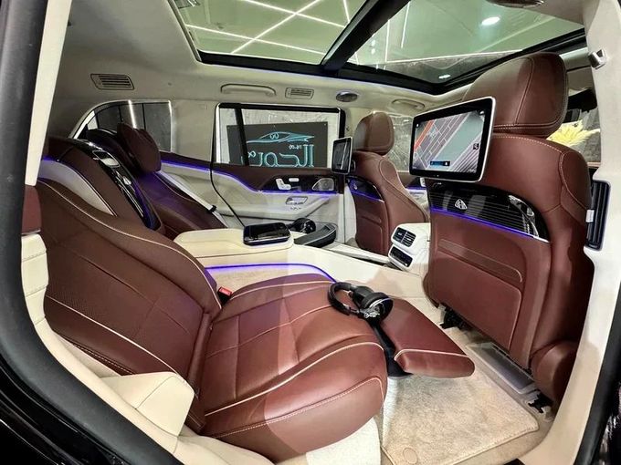Used Mercedes-Benz Maybach GLS 600 I Facelift, 4.0 l, 2023 in Sharjah by Ayoon Alhoot Motors, Black color. GCC Specs | AUTO.AE