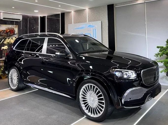 Used Mercedes-Benz Maybach GLS 600 I Facelift, 4.0 l, 2023 in Sharjah by Ayoon Alhoot Motors, Black color. GCC Specs | AUTO.AE