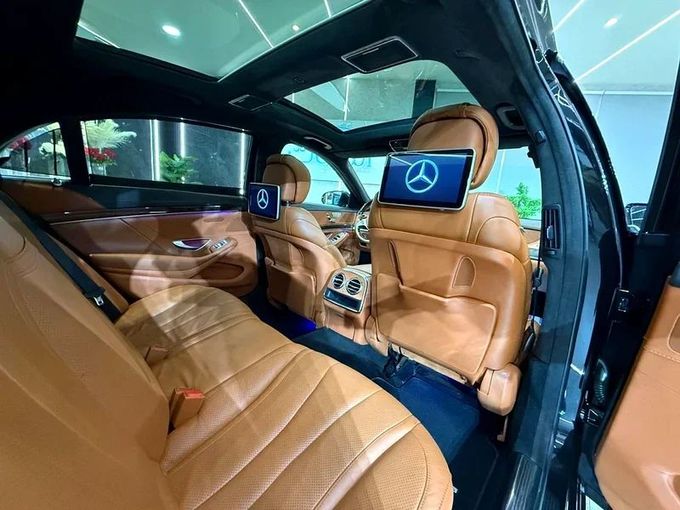 Used Mercedes-Benz S-Class 400 Long VI (W222, C217), 3.0 l, 2016 in Sharjah by Ayoon Alhoot Motors, Black color. GCC Specs | AUTO.AE
