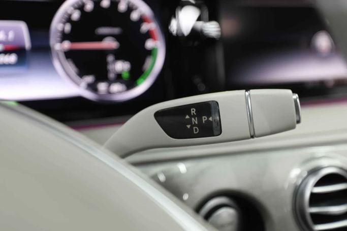Used Mercedes-Benz S-Class 400 Long VI (W222, C217), 3.0 l, 2015 in Sharjah by Al Qassem Cars Trading, White color. Japanese Specs | AUTO.AE