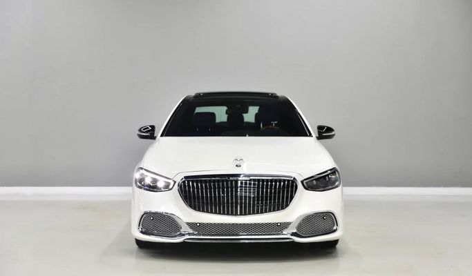 Подержанный Mercedes-Benz S-Class 350 V (W221) Рестайлинг, 3.5 л, 2010 в Шардже от Al Qassem Cars Trading Белый цвет. GCC | AUTO.AE